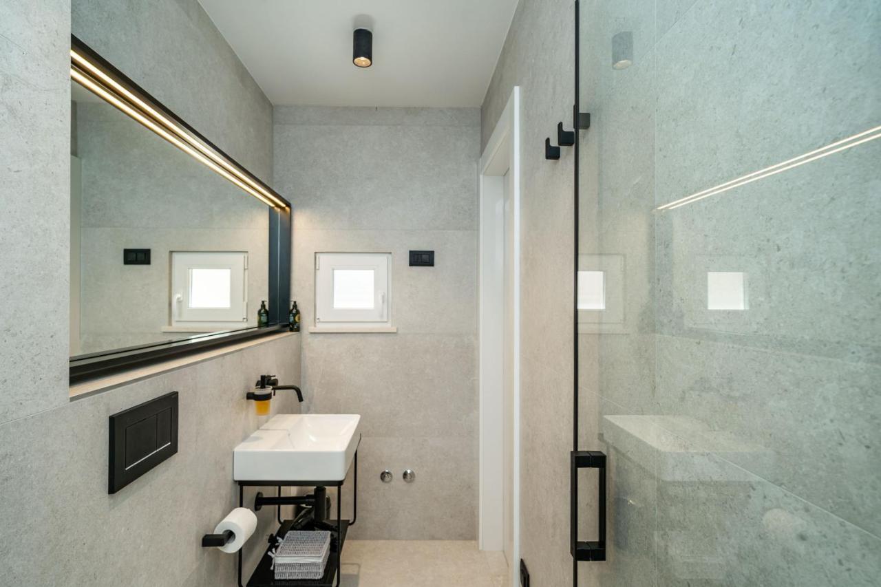 Agape Suite Old Town-Luxury Two Bedroom Apartment 두브로브니크 외부 사진