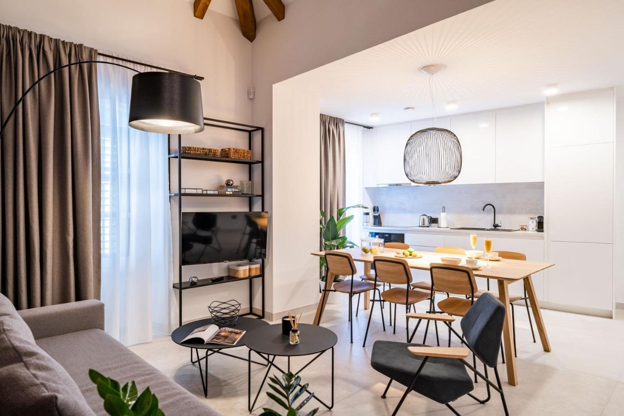 Agape Suite Old Town-Luxury Two Bedroom Apartment 두브로브니크 외부 사진